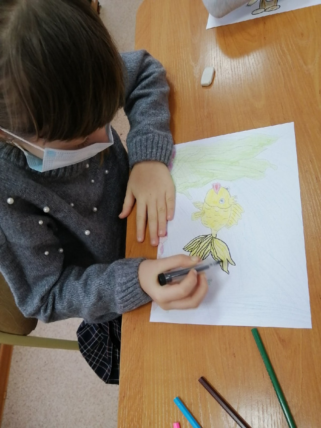3 Дети рисуют