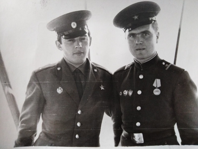 Фото 5 Лейтенант, Герой Советского Соза Ю. Бабанский и Г. Пинжин