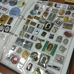 коллекция значков