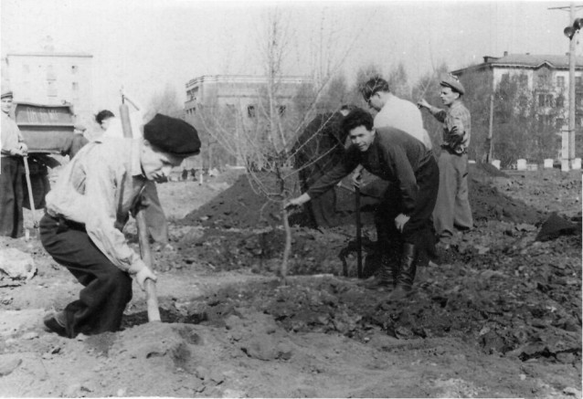 7.1960 е. Закладка парка Гагарина