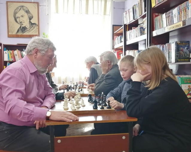 Шахматный клуб `Ферзь'