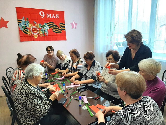 4.KLUB-SUDARYNI.-MASTER-KLASS-TVETY-POBEDY.jpg